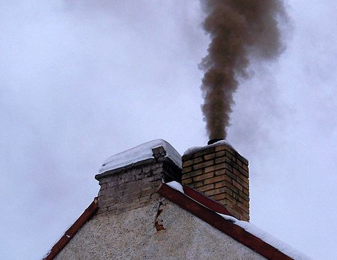 Ani třetí vlna kotlíkových dotací nestačí na výměnu všech špinavých kotlů
